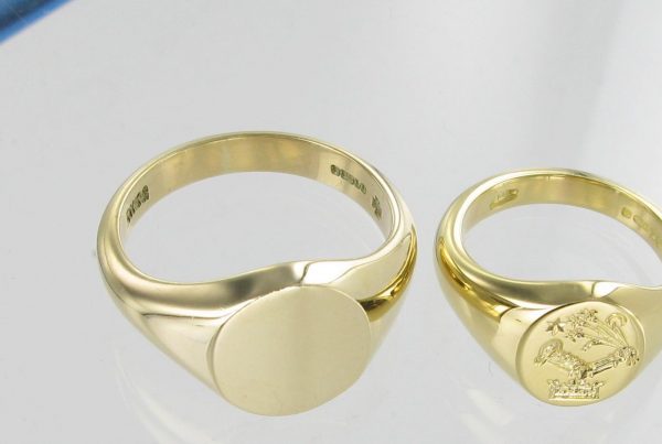 Gold Signet Rings