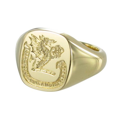 Cushion shaped 18 carat signet ring