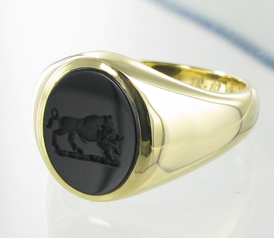 Onyx Signet ring